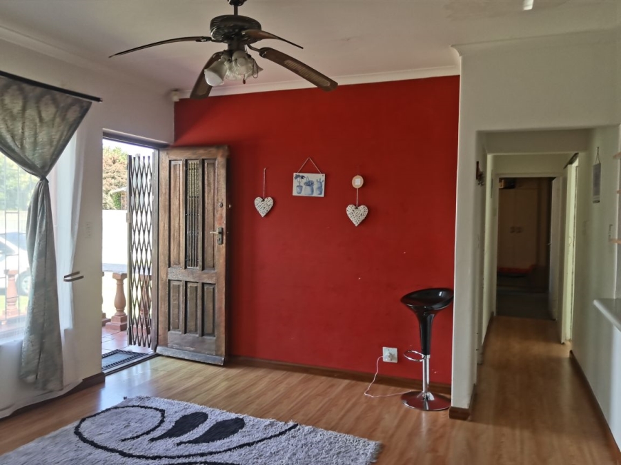 To Let 3 Bedroom Property for Rent in Sherwood Eastern Cape